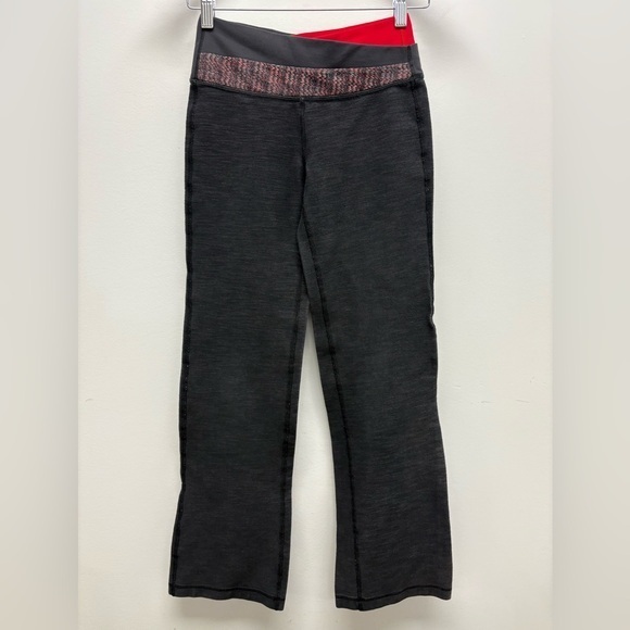 lululemon athletica Pants - 4 for $25 💛 Lululemon Athletica Black and Red Patterned Leggings